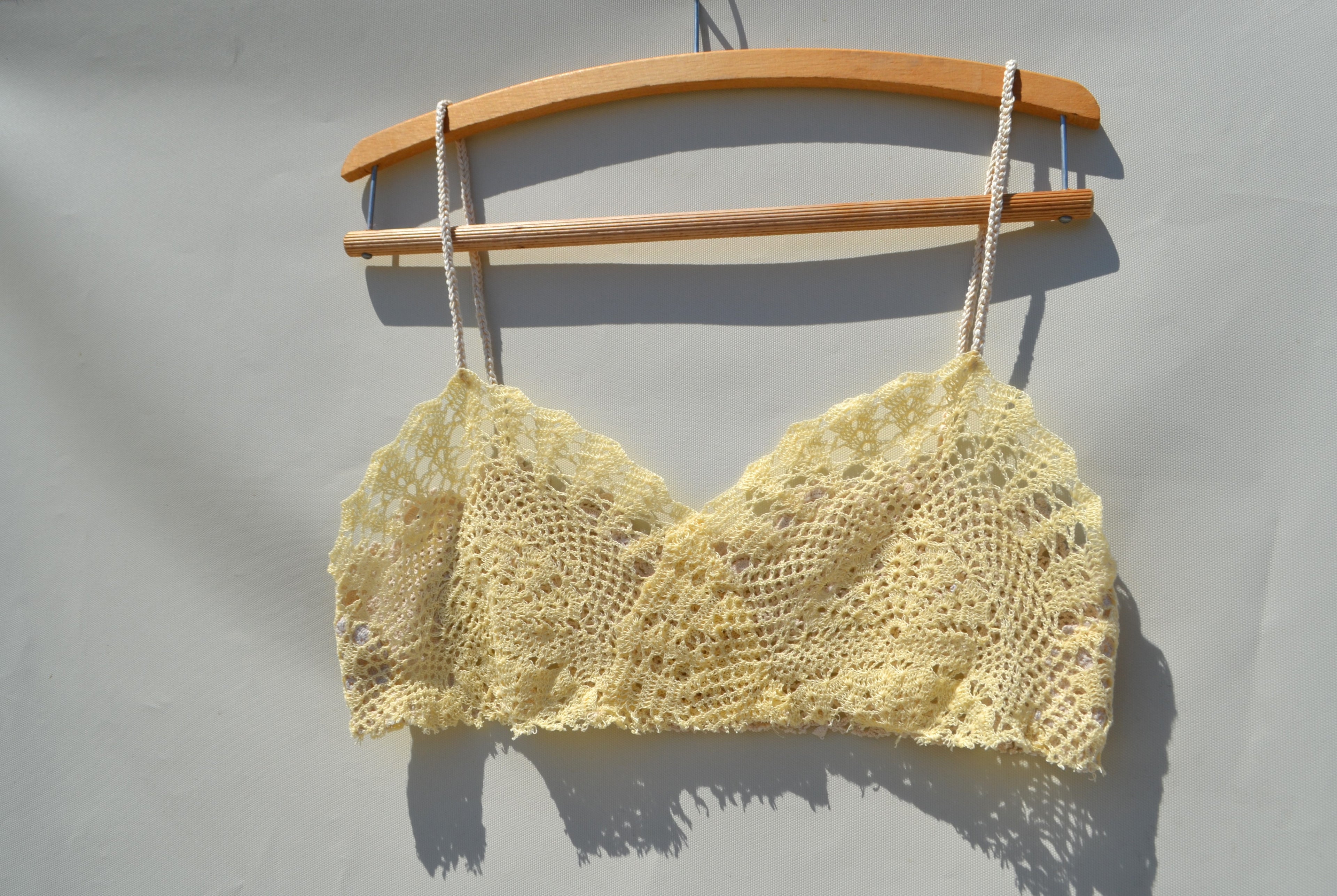 Flouo cream/beige crochet upcycled top