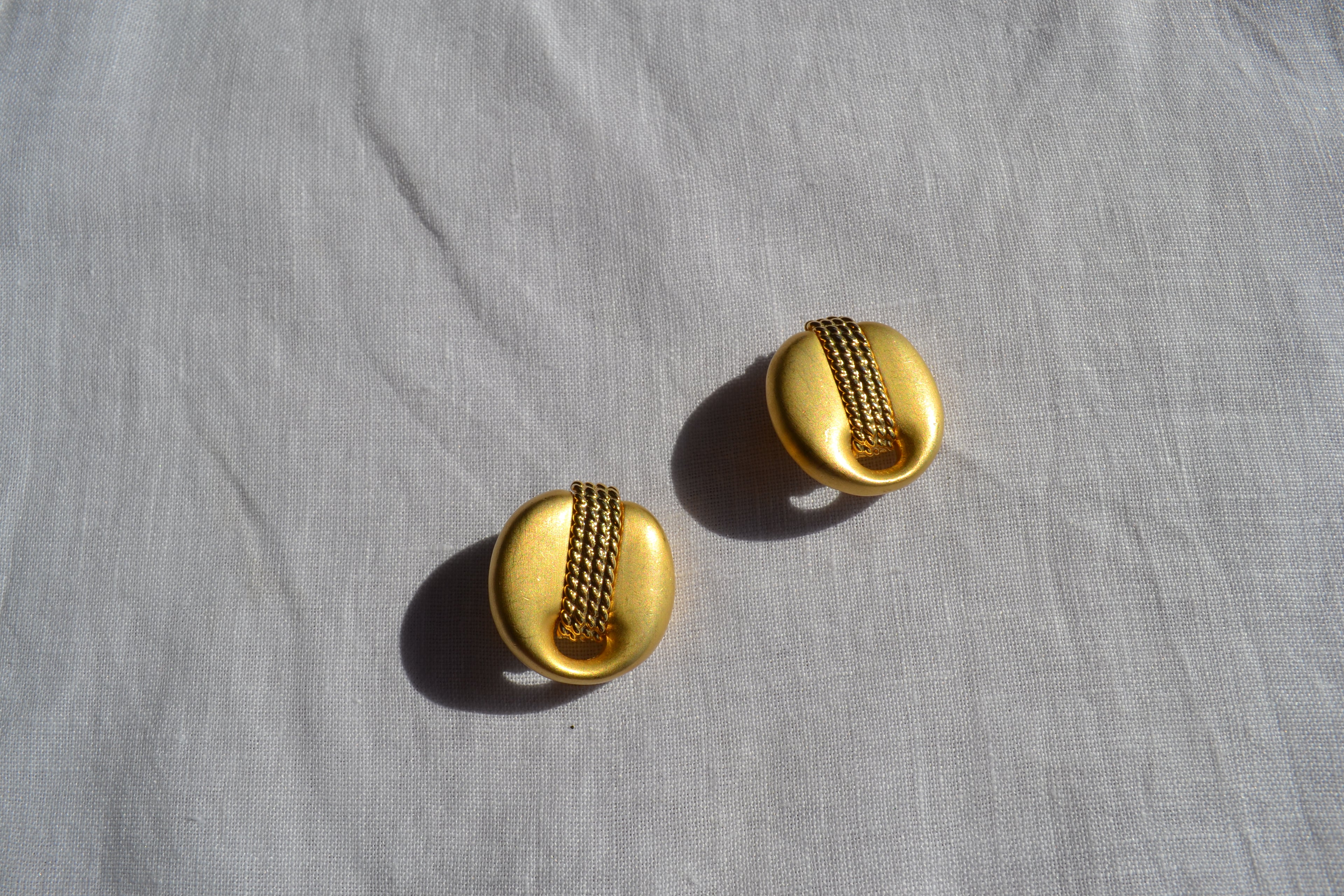 Gold brass round earrings,clip on earrings.